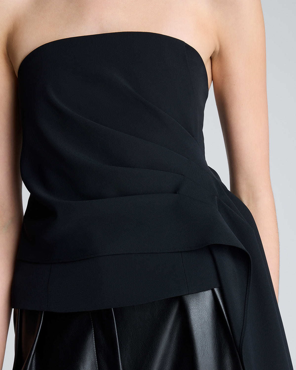 Bustier frontal drapeado para mujer