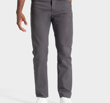 Pantalón casual tipo jean para hombre