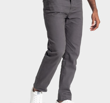 Pantalón casual tipo jean para hombre