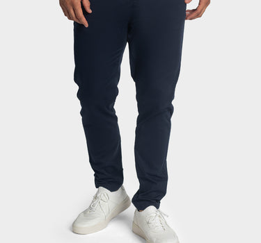 Pantalón casual tipo jean para hombre