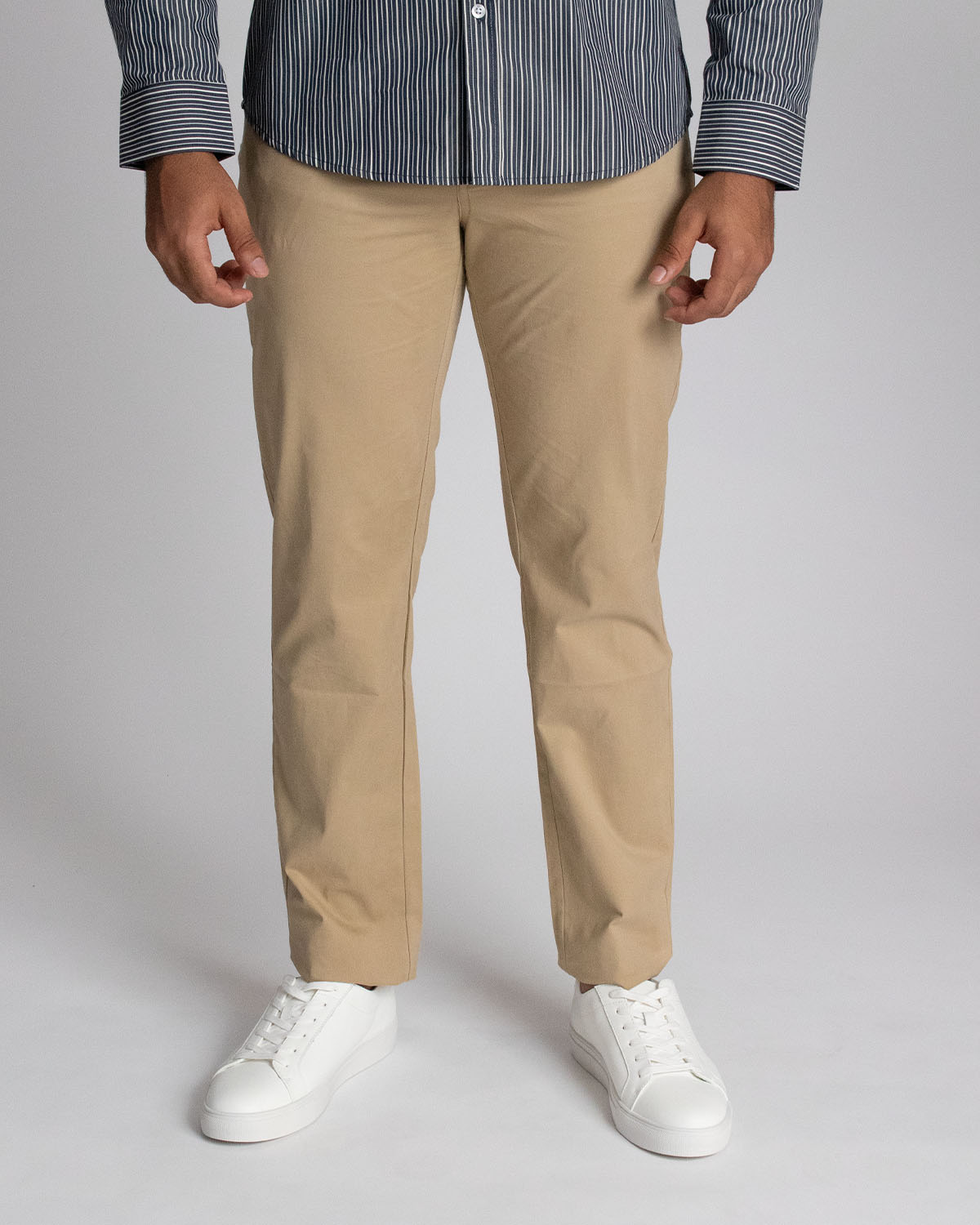 Pantalón casual tipo jean para hombre