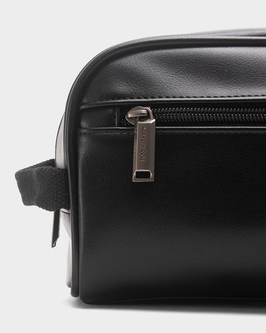 Kit de viaje con set de manicure para hombre