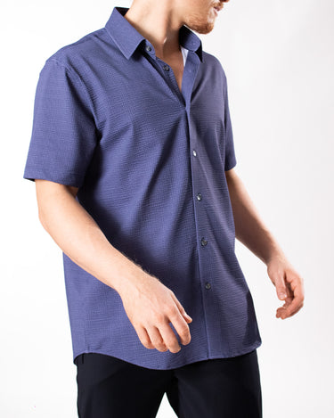 Camisa manga corta diseño a cuadros regular fit para hombre