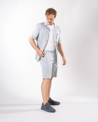 Camisa manga corta con bolsillo regular fit para hombre