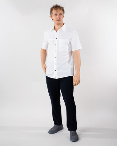 Camisa manga corta con bolsillo regular fit para hombre