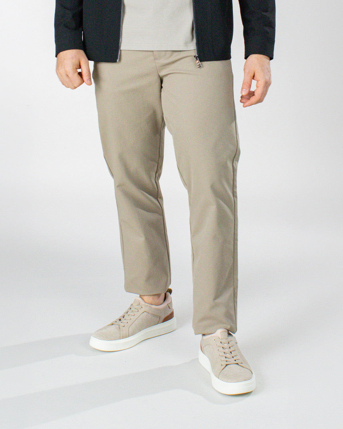Pantalón casual diseño clásico regular fit para hombre
