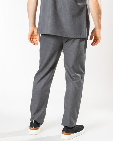 Pantalón diseño deportivo regular fit para hombre