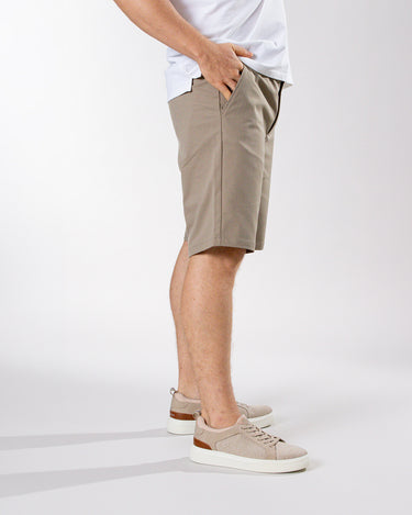 Short casual diseño clásico regular fit para hombre