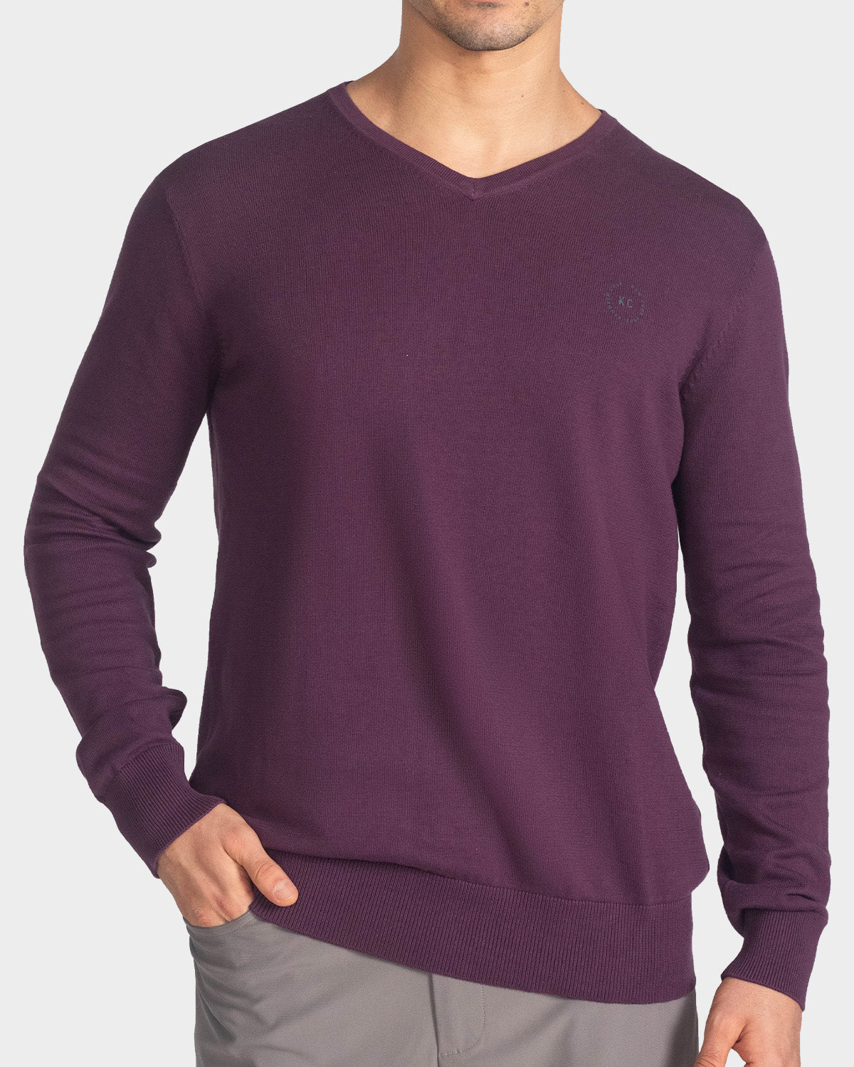 Suéter para hombre cuello v
