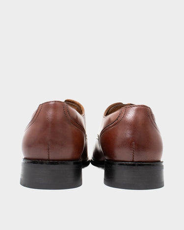 Zapatos de vestir de cuero para hombre trevor toe cap