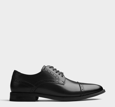 Zapatos de vestir de cuero para hombre carslie toe cap
