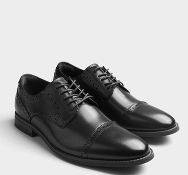 Zapatos de vestir de cuero para hombre carslie toe cap