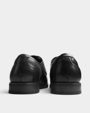 Zapatos de vestir de cuero para hombre carslie derby