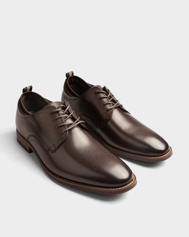 Zapatos de vestir de cuero para hombre carslie derby ii