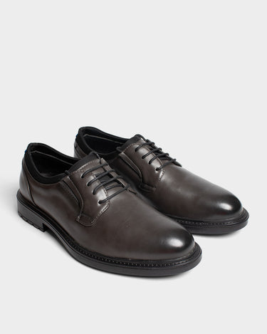 Zapatos casuales para hombre the core derby