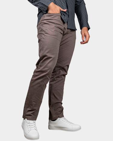 Pantalón casual tipo jean para hombre
