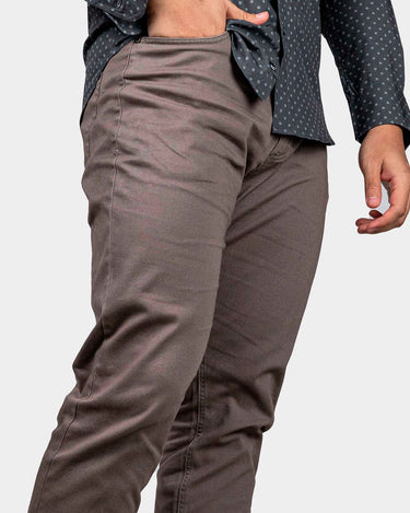 Pantalón casual tipo jean para hombre