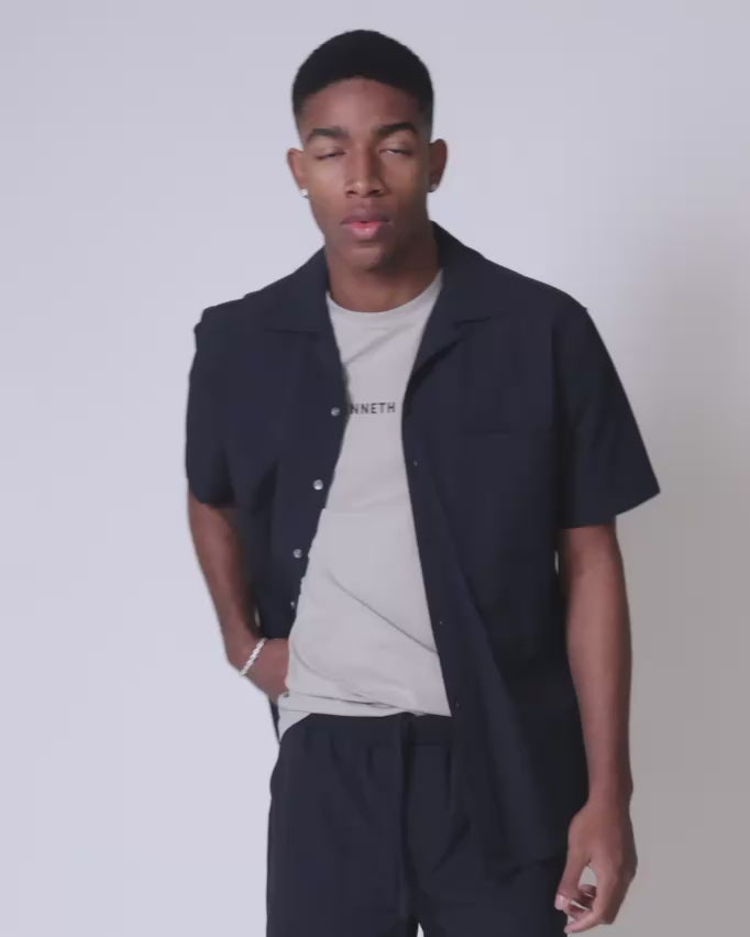 #color_navy